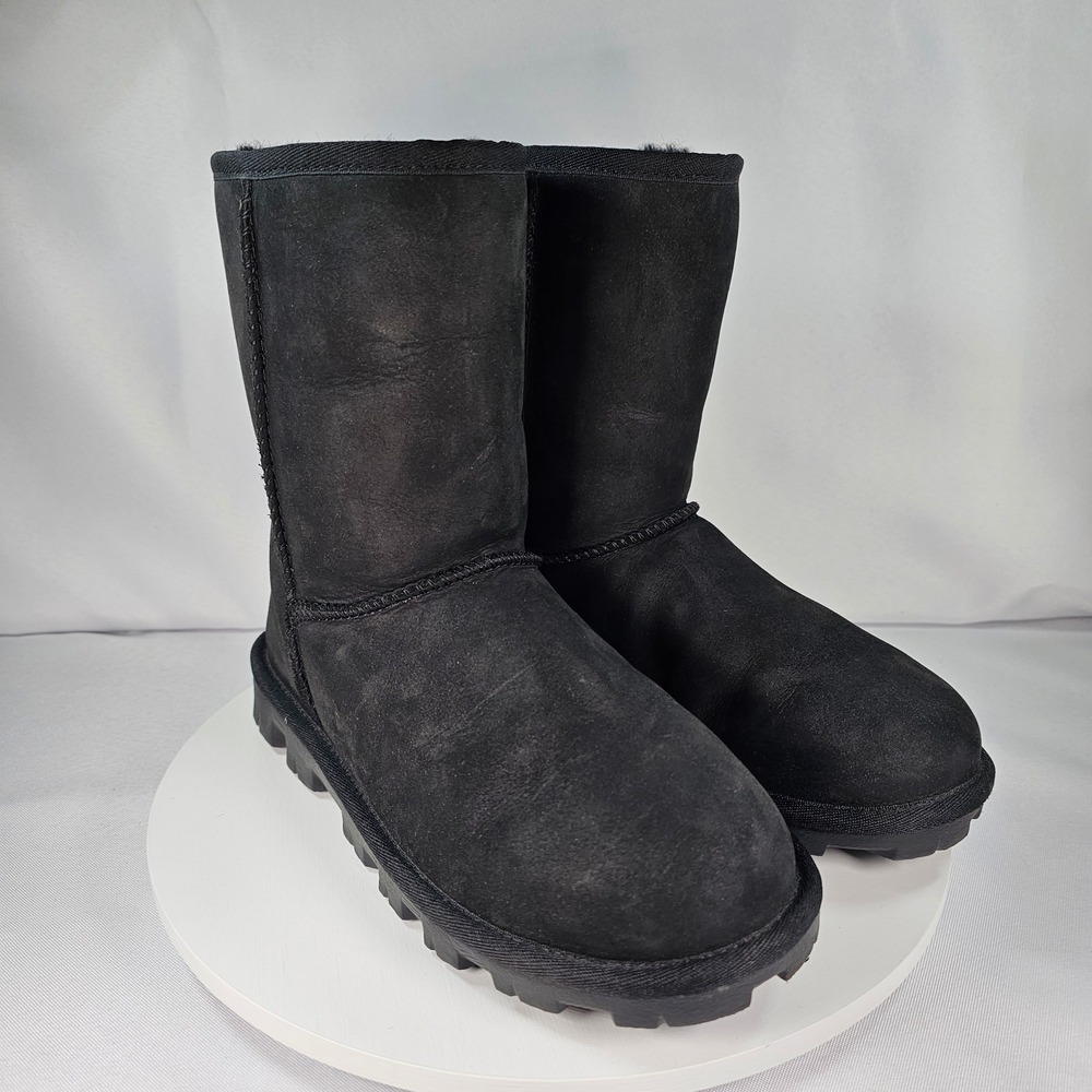 UGG Australia Classic Ankle Boots Black Suede‎ Shearling Lined Women's Size 7